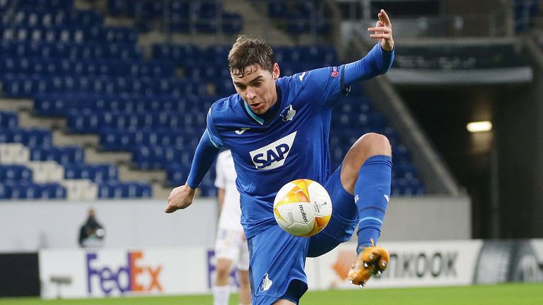 1899 meldet einen weiteren Coronafall: Robert Skov.