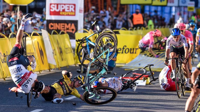05. AUGUST: Bei der Tour de Pologne in Polen geht es nicht selten spektakulär zu.