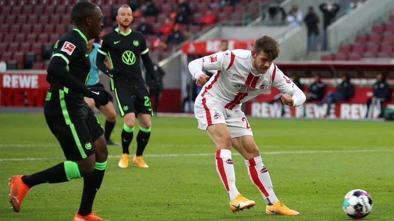Jan Thielmann trifft gegen Wolfsburg.