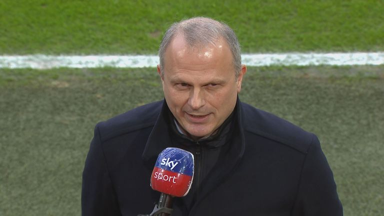 Jochen Schneider im Sky Interview.