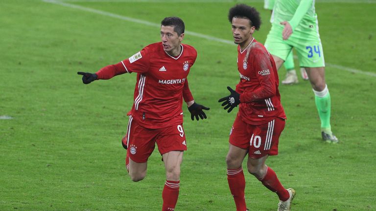 Lewandowski schnürt gegen Wolfsburg einen Doppelpack. 