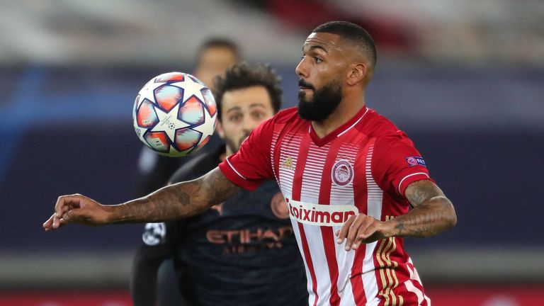8. Platz: Yann M'Vila (Olympiacos Piräus) 54,596 km