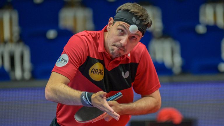 11. JUNI: Tischtennis-Star Timo Boll schlägt beim Spiel Borussia Düsseldorf gegen TTF Liebherr Ochsenhausen auf.