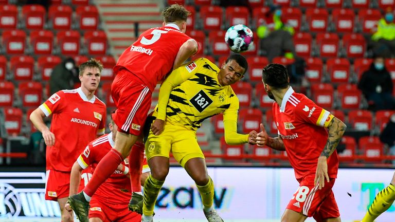 KOPFBALLTORE: Platz 1: Union Berlin - 9
Platz 3: FC Bayern München, Bayer 04  Leverkusen, SC Freiburg - 6