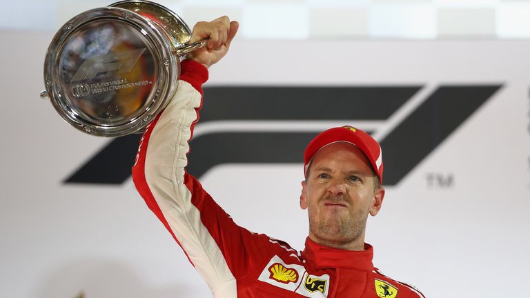 2018: Vettel startet perfekt in die neue Saison. Er gewinnt den Auftakt in Australien und das zweite Rennen in Bahrain. Wenig später ist er auch in Kanada und Großbritannien nicht zu stoppen.