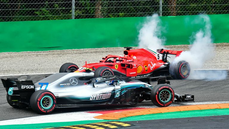 2018: In Monza wollte Vettel seinen Fehler wieder gut machen, doch direkt in der ersten Runde passierte der nächste. Vettel startete von der Pole-Position, verbremste sich in der Kurve und sein Ferrari drehte sich.