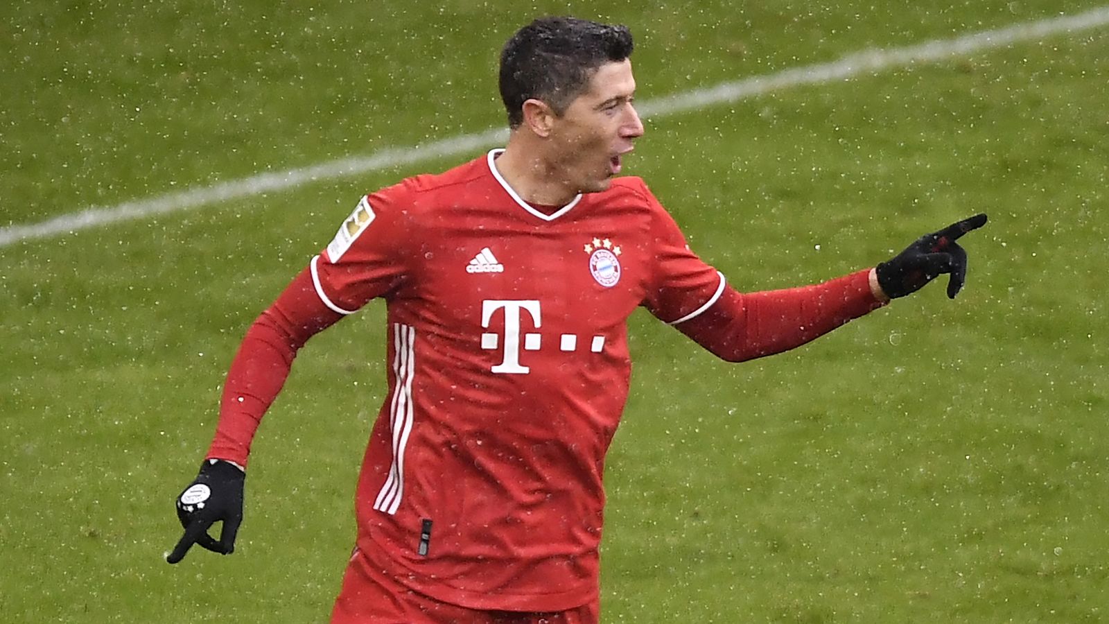 FC Bayern News: Robert Lewandowski nimmt Müller-Rekord ins ...