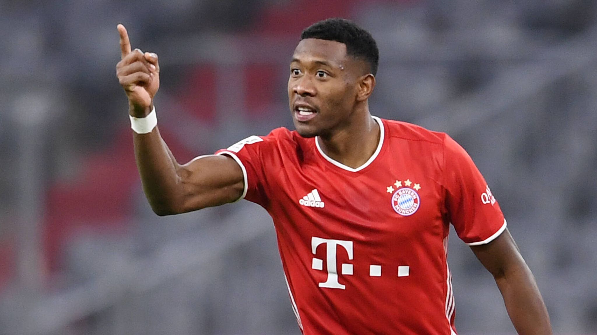 FC Bayern News: Fußballschule Von Real Madrid Bietet Alaba-Trikots An ...