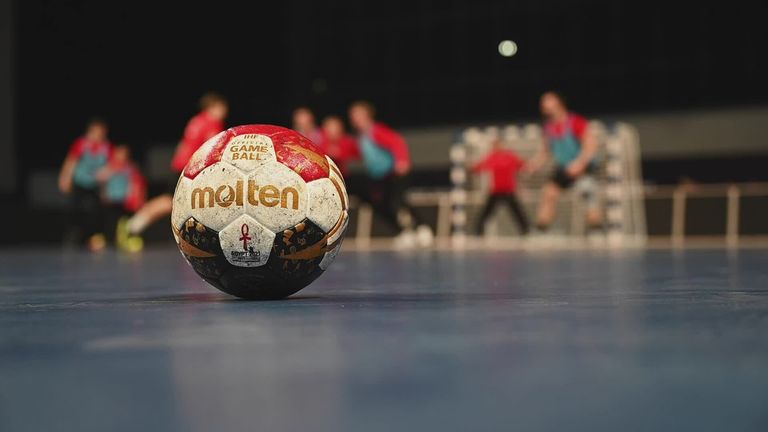Kiel gewinnt Handball-Krimi gegen FC Porto | Handball News ...