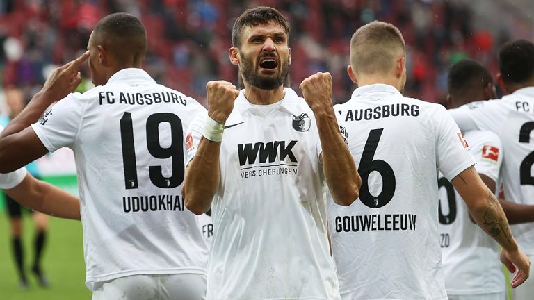 Stolpert Borussia Dortmund wieder beim FC Augsburg?