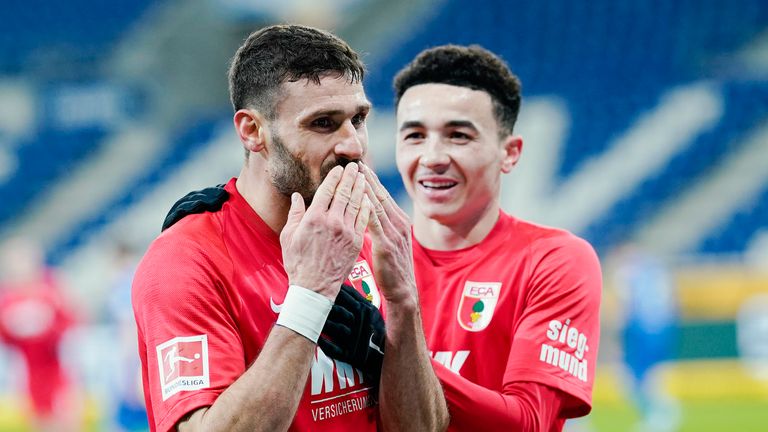 Augsburg: Daniel Caligiuri (6 Torbeteiligungen/ 4 Tore/ 2 Assists) und Ruben Vargas (4 Torbeteiligungen/ 3 Tore/ 1 Assist)