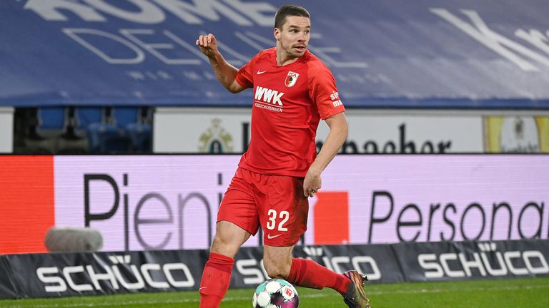 RAPHAEL FRAMBERGER wird den Jahresauftakt mit dem FCA aufgrund eines Muskelfaserrisses verpassen.