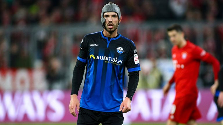 SC PADERBORN: 2019/20 spielten die Paderborner in der Bundesliga, mussten in beiden Spielen jedoch zwei Niederlagen einstecken. Allerdings schaffte Paderborn es, vier Tore zu erzielen. Zwei Spiel, zwei Niederlagen, vier Tore, null Punkte.