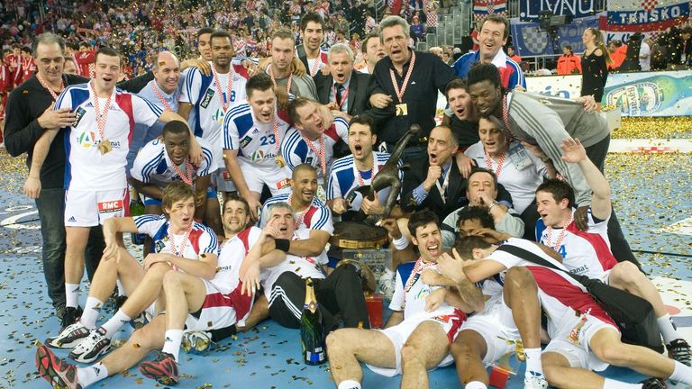 Weltmeister 2009: Frankreich holt sich den Titel. Im Finale setzen sich die Franzosen mit 24:19 gegen Kroatien durch.