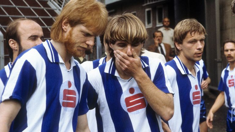 Hertha BSC: 19 Spiele (2.4.1983 - 14.10.1990, mit sieben Saisons 2. Liga dazwischen)