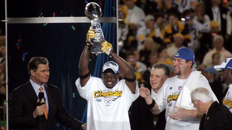 2009 - Super Bowl 43: Santonio Holmes (Pittsburgh Steelers)