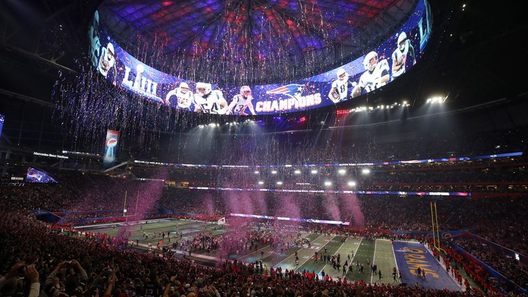 2019 - Mercedes-Benz Stadium (Atlanta, Kapazität: 71.000 Plätze) - New England Patriots - Los Angeles Rams 13:3