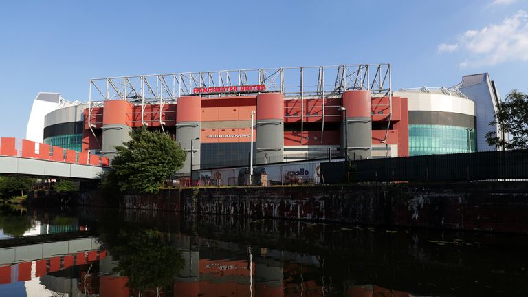 12 ° lugar: Old Trafford, Manchester (76,312 asientos)