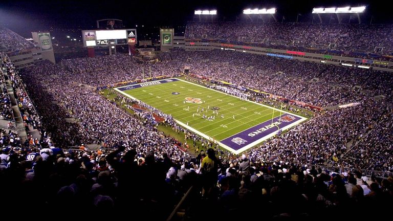 2001 - Raymond James Stadium (Tampa, Kapazität: 65.857 Plätze) - Baltimore Ravens - New York Giants 34:7