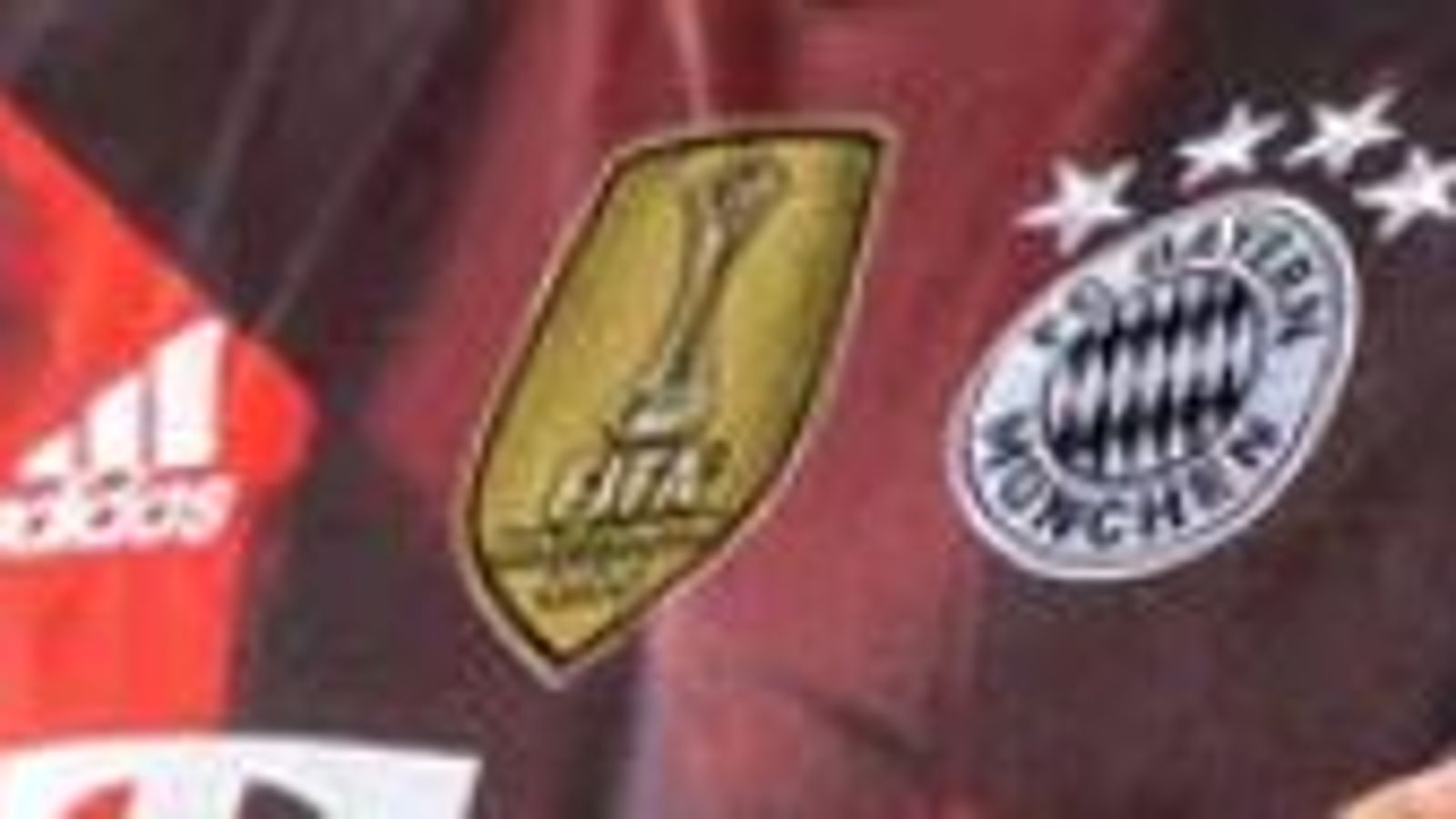 FC Bayern München FCB Trikot Pin Badge Home 2016/17