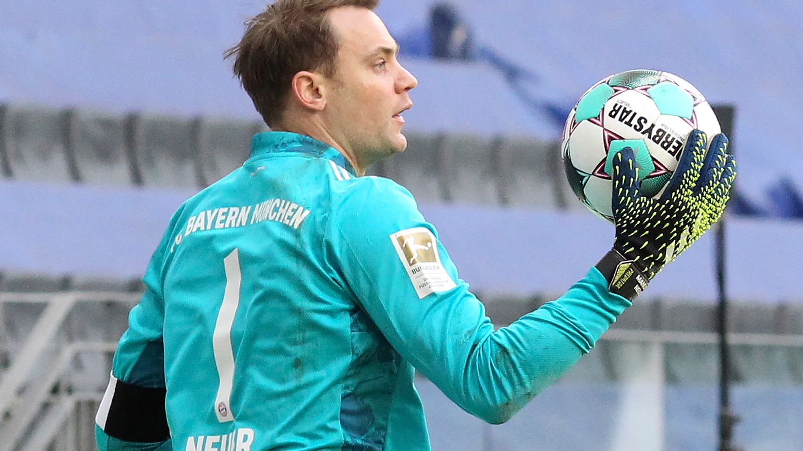 FC Bayern News Neuer sauer nach BayernPleite in Frankfurt Fußball