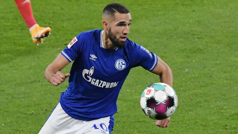 Nabil Bentaleb darf sich nach seiner aufgehobenen Suspendierung Hoffnungen machen, bald wieder zum Spieltagskader des FC Schalke 04 zu zählen. 