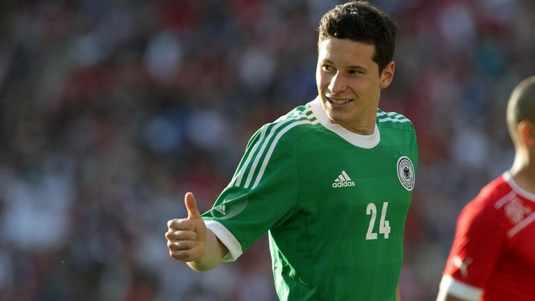 Platz 3: Julian Draxler - 18 Jahre, acht Monate und sechs Tage