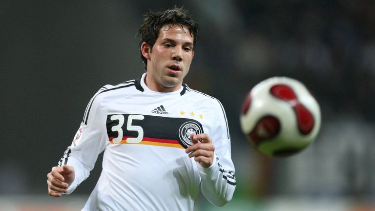 Platz 8: Gonzalo Castro - 19 Jahre, neun Monate und 17 Tage