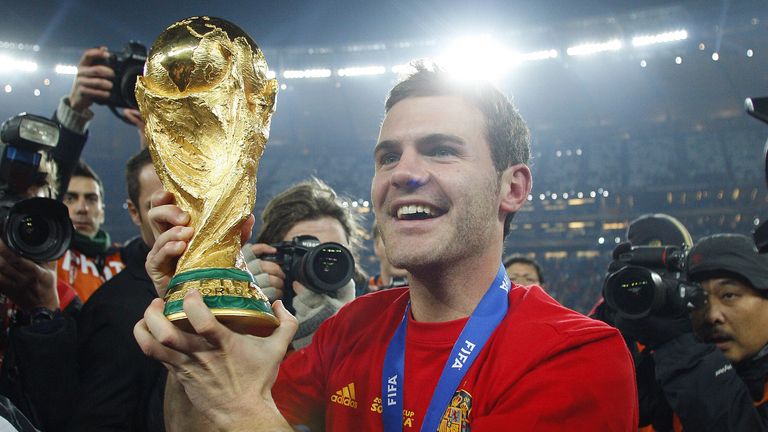 Juan Mata (Manchester United) -  Weltmeister 2010 mit Spanien