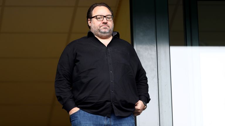 Präsident Mikhail Ponomarev würde seine Anteile vom Insolvenz bedrohten KFC Uerdingen zur Not auch für einen Euro verkaufen.