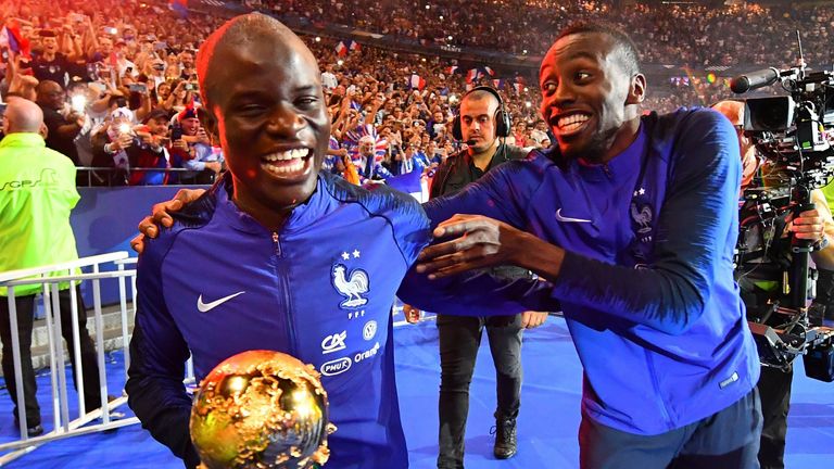 Blaise Matuidi (r) (Inter Miami CF) - Weltmeister 2018 mit Frankreich