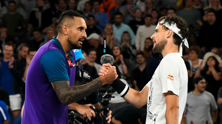 Dominic Thiem schlägt Nick Kyrgios bei den Australian Open.