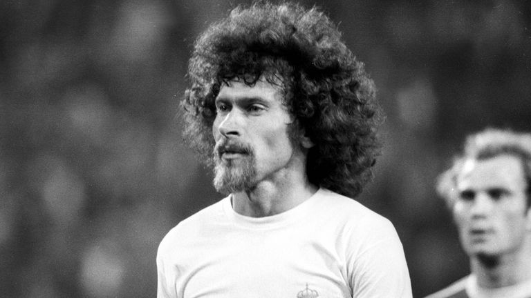 PAUL BREITNER (1974 - 1977) - 100 Spiele, 10 Tore, 3 Titel
