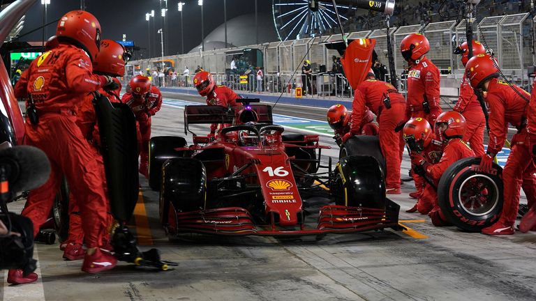 Platz 8: Ferrari (Charles Leclerc) - 2,45 Sekunden (Runde 32) - 4 Punkte