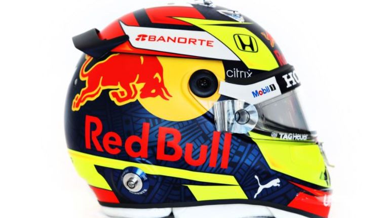 Der Helm von Sergio Perez von Red Bull