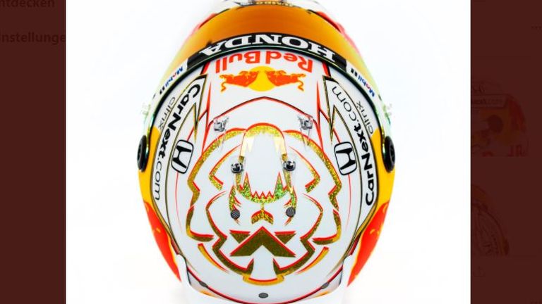 Der Helm von Max Verstappen von Red Bull
