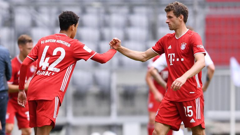 Jamal Musiala würde sich über eine EM mit Thomas Müller sehr freuen.