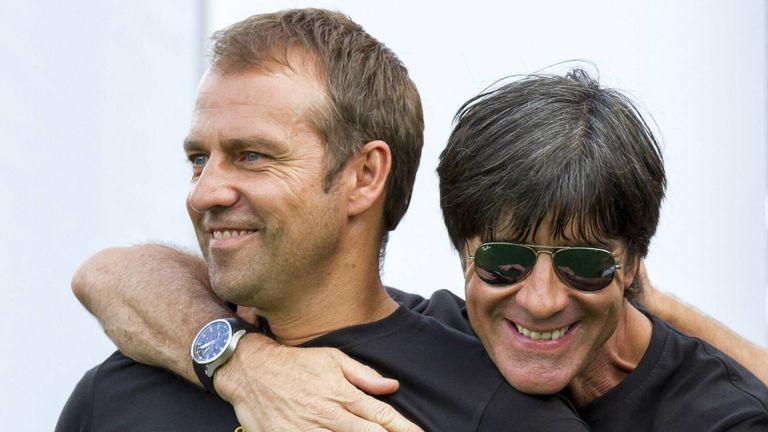 Didi Hamann sieht den ehemaligen Nationalmannschafts-Assistenten und heutigen Bayern-Coach Hansi Flick als logischen Nachfolger von Joachim Löw an.