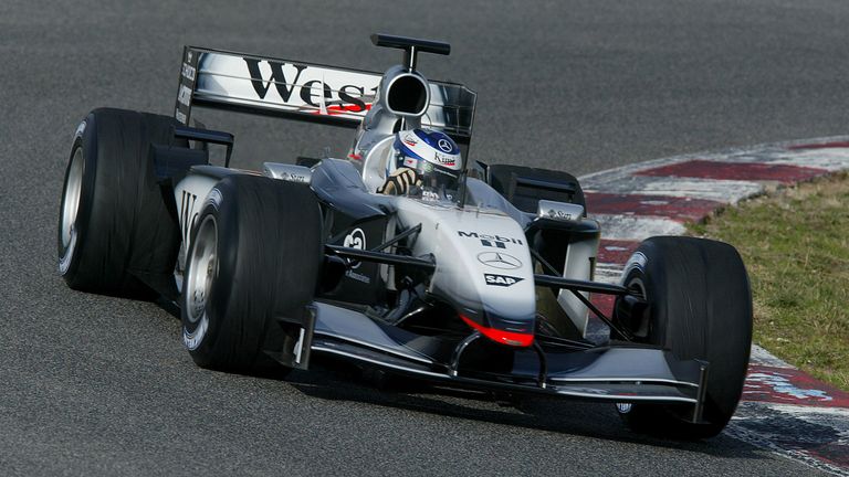 Meiste Rennen: Kimi Räikkönen (Alfa Romeo). Niemand bestritt so oft ein Formel 1-Rennen wie der Iceman (hier im McLaren). 332 ging er an den Start.