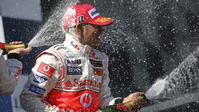 Lewis Hamilton (Mercedes): McLaren-Mercedes. Großer Preis von Australien am 18. März 2007. Wurde Dritter hinter Räikkönen und Alonso