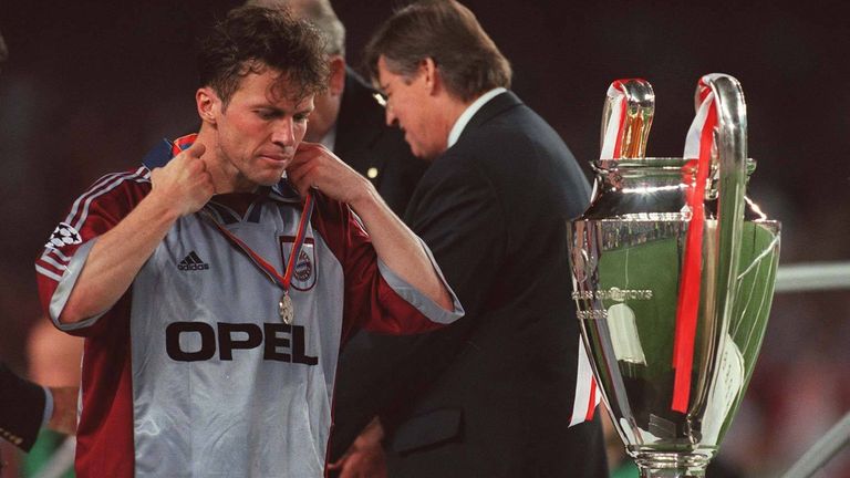 Ein Jahr später steht er mit dem FC Bayern im Champions.League-Finale gegen Manchester United. Matthäus wird bei der 1:0-Führung ausgewechselt, in der Nachspielzeit verliert der FCB mit 1:2.