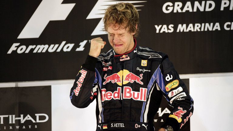 Jüngster Weltmeister: Sebastian Vettel (Aston Martin). 2010 wurde Vettel mit gerade einmal 23 Jahren und 134 Tagen der jüngste F1-Weltmeister aller Zeiten.