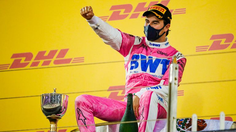 Meiste Starts bis zum ersten GP-Sieg: Sergio Perez (Red Bull). In seinem 190. Rennen (GP von Sachir 2020) gewann der Mexikaner erstmals einen Grand Prix. Niemand hatte jemals so viele Rennen vor dem ersten Triumph absolviert.
