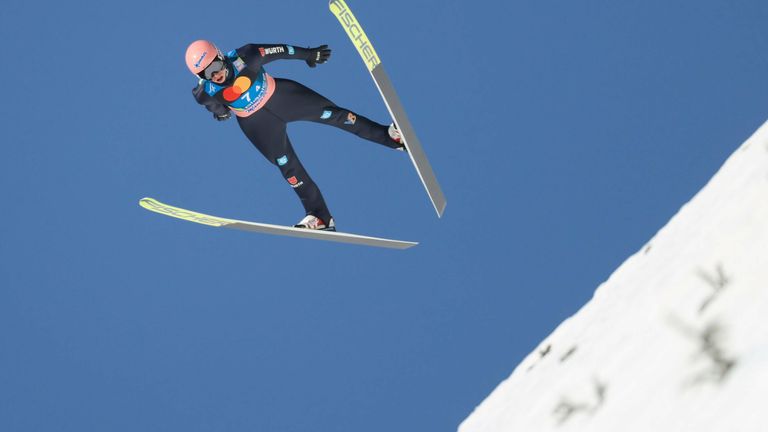 Der Teamwettbewerb im Skifliegen in Planica musste aufgrund starker Windverhältnisse abgesagt werden.