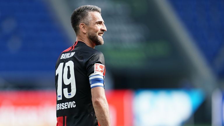 BOSNIEN-HERZEGOWINA: Vedad Ibisevic (Alemannia Aachen, VfB Stuttgart, TSG Hoffenheim, Hertha BSC, Schalke 04) 344 Spiele