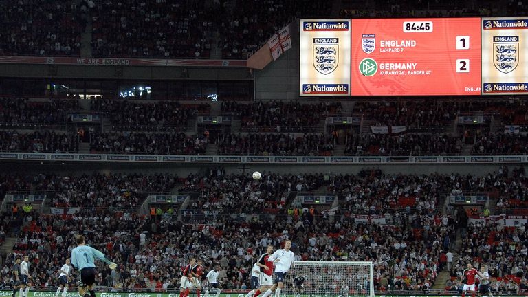 Wembley: Das DFB-Team besiegt am 22. August 2007 als erste Mannschaft England im neuen Wembley-Stadion.