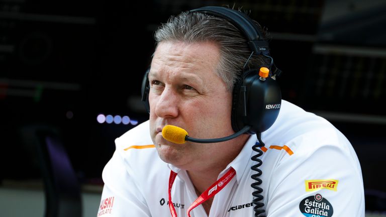 McLaren-CEO Zak Brown glaubt für 2022 an eine neue Fahrerpaarung bei Mercedes.