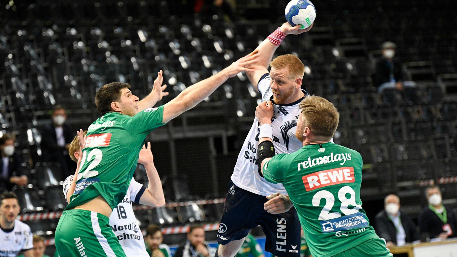 Handball News: Flensburg Schiebt Sich Wieder An Tabellenspitze Der HBL ...