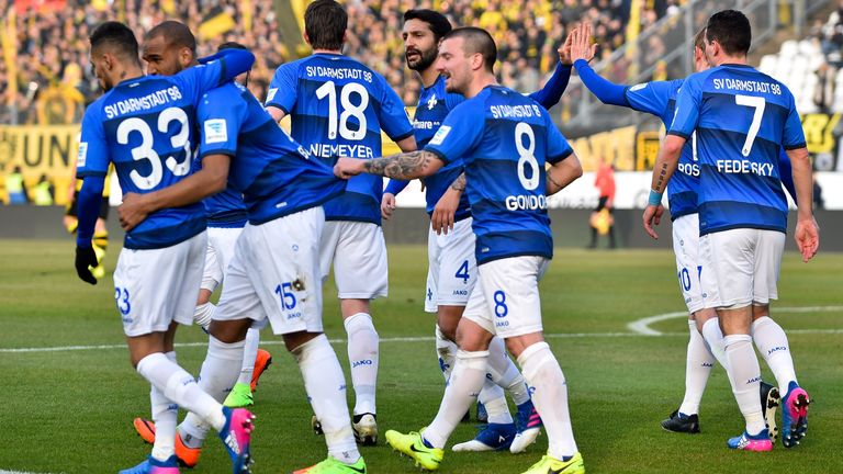 22. Darmstadt 98 - 34 Spiele - 25 Punkte.