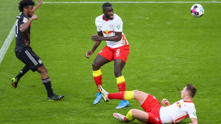 DAYOT UPAMECANO: